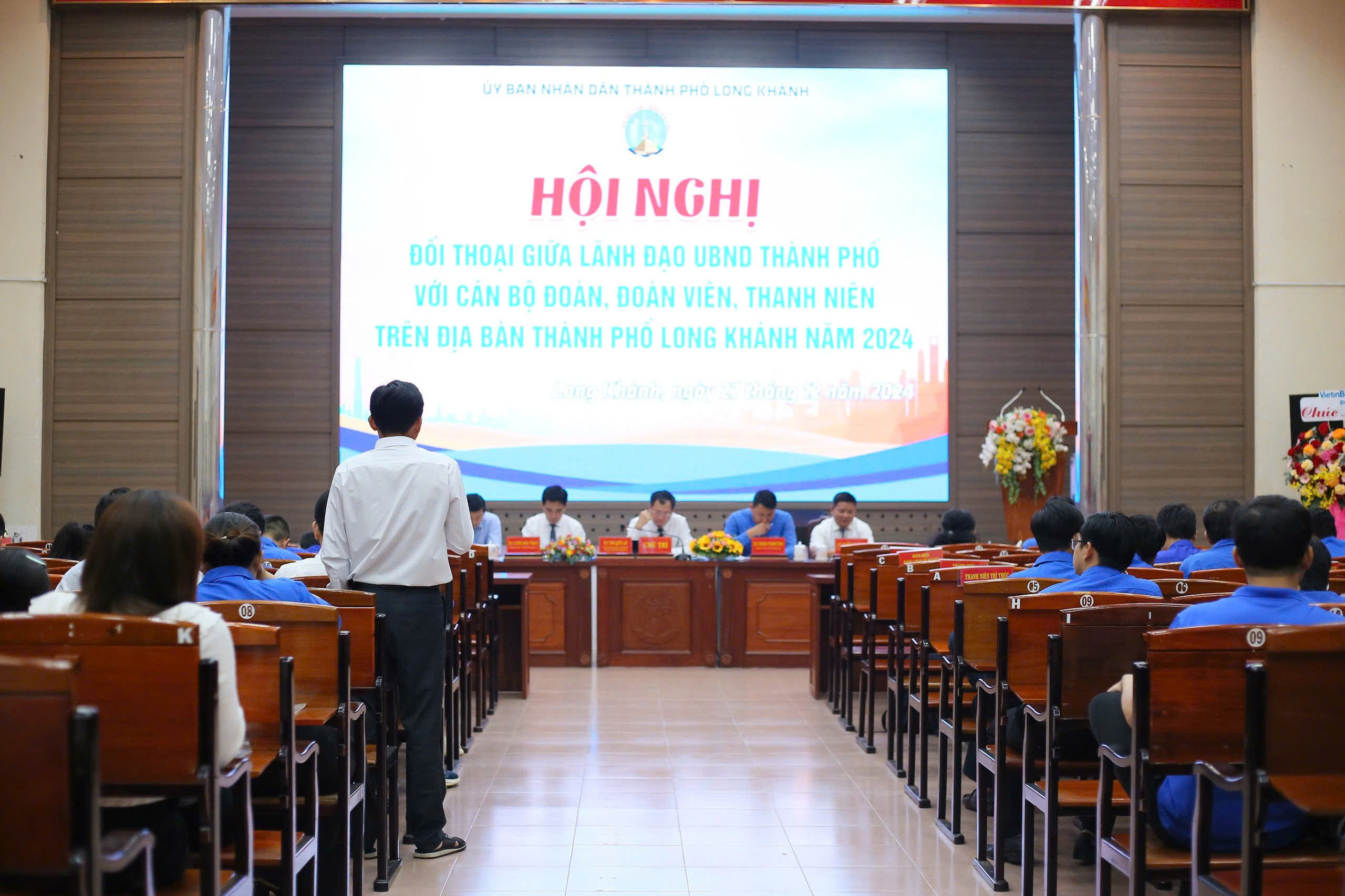 Phát biểu trao đổi với UBND Thành phố
