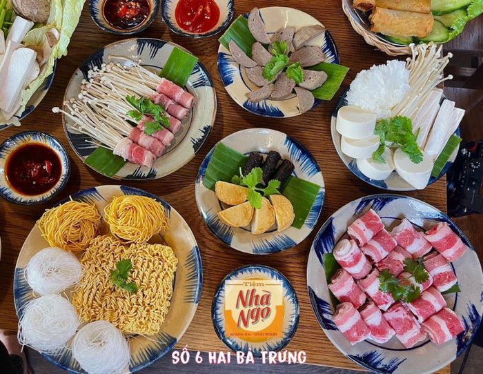BBQ House - Lẩu và Nướng Hàn Quốc